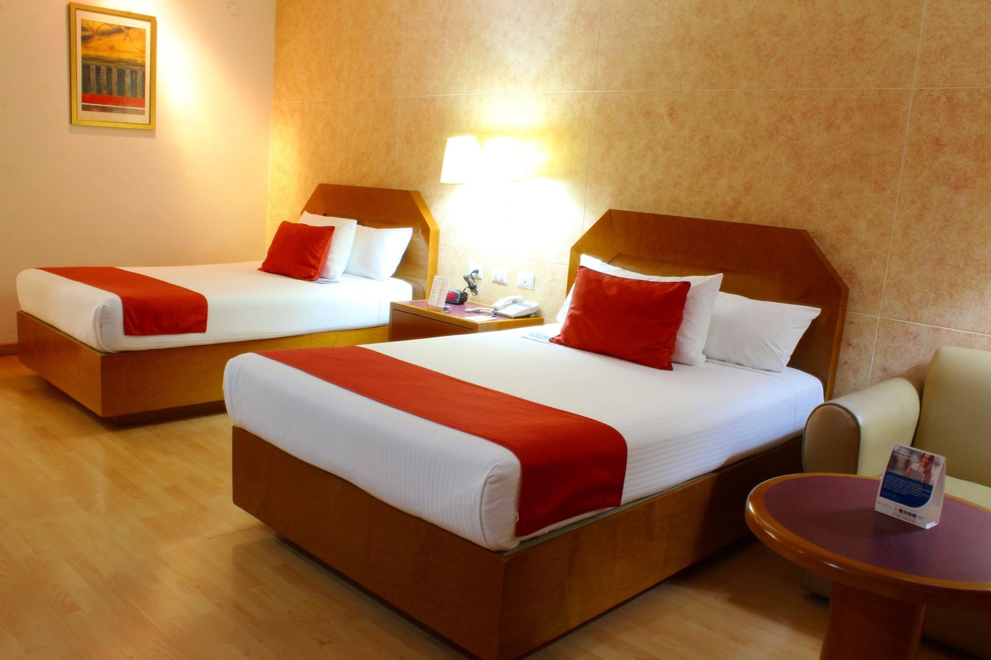 Comfort Inn Monterrey Norte San Nicolás de los Garzas Kültér fotó