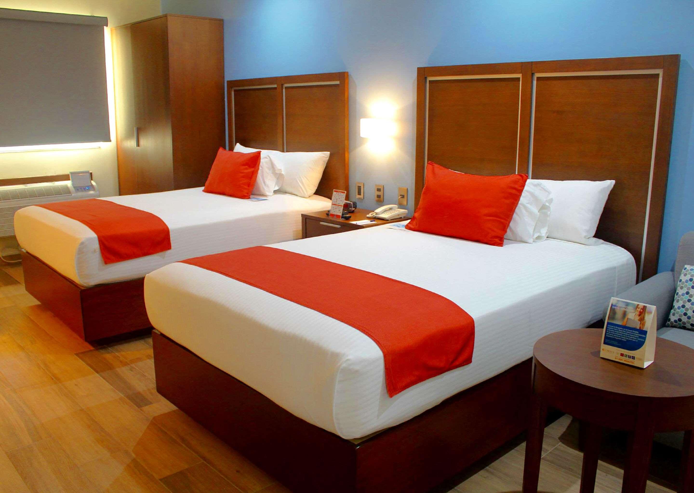 Comfort Inn Monterrey Norte San Nicolás de los Garzas Kültér fotó