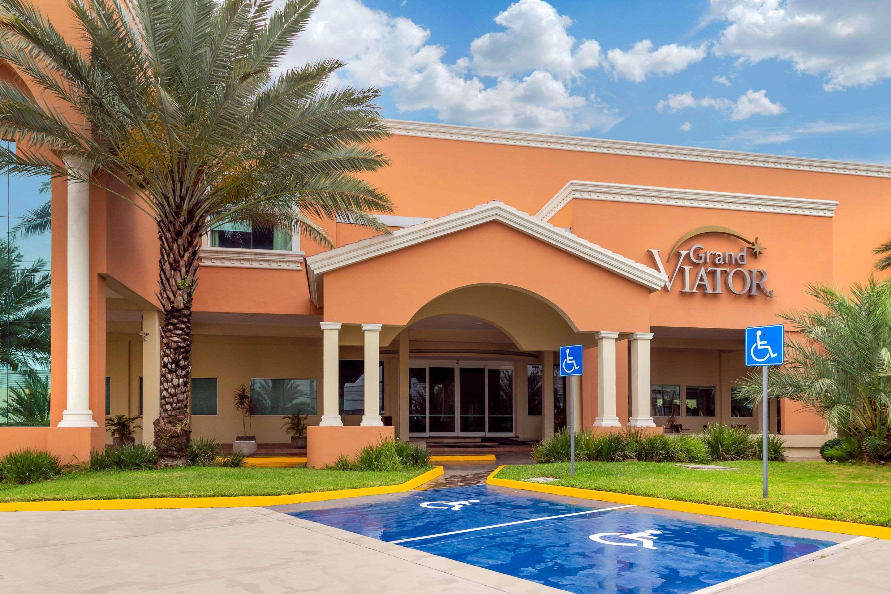 Comfort Inn Monterrey Norte San Nicolás de los Garzas Kültér fotó