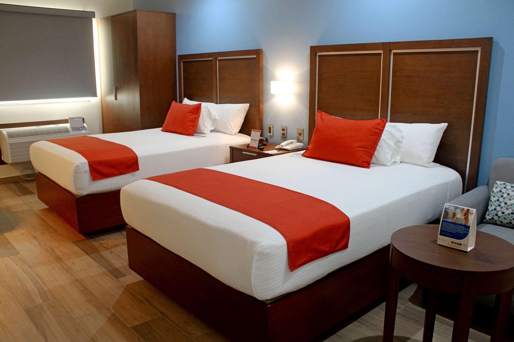 Comfort Inn Monterrey Norte San Nicolás de los Garzas Kültér fotó