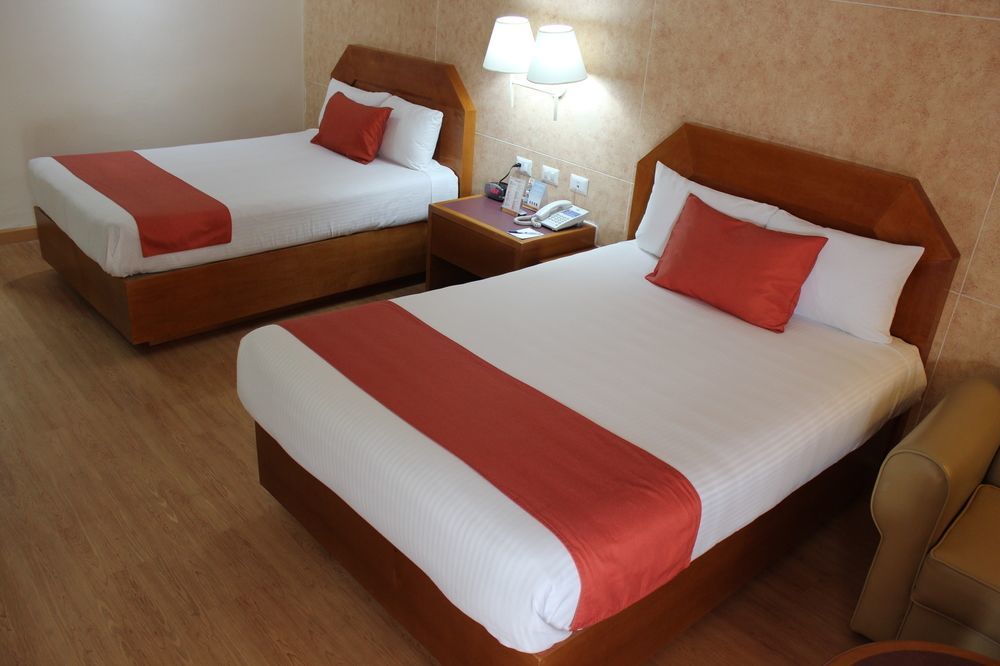 Comfort Inn Monterrey Norte San Nicolás de los Garzas Kültér fotó